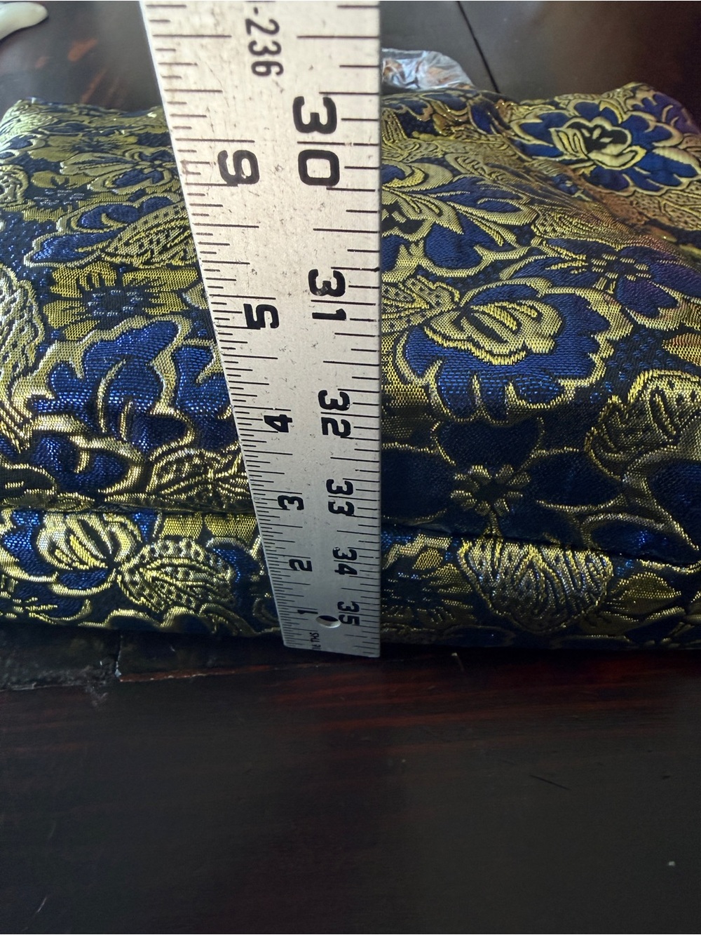 Blue & Gold metalic Floral Tote Bag 
with Bambo inspired handles large 
Bag NWT - Picture 9 of 10